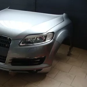 Audi Q7 запчастини запчасти шрот автозапчастини