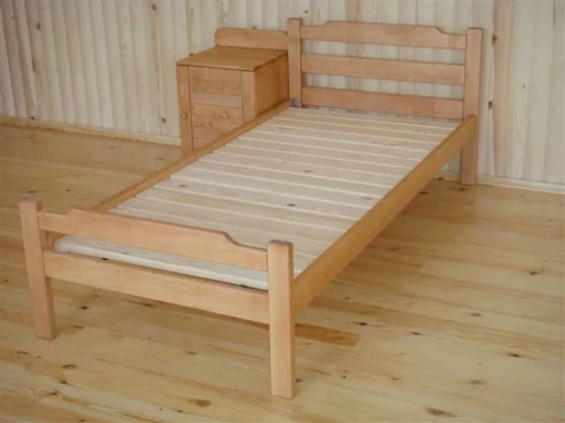 Деревянные полуторные кровати