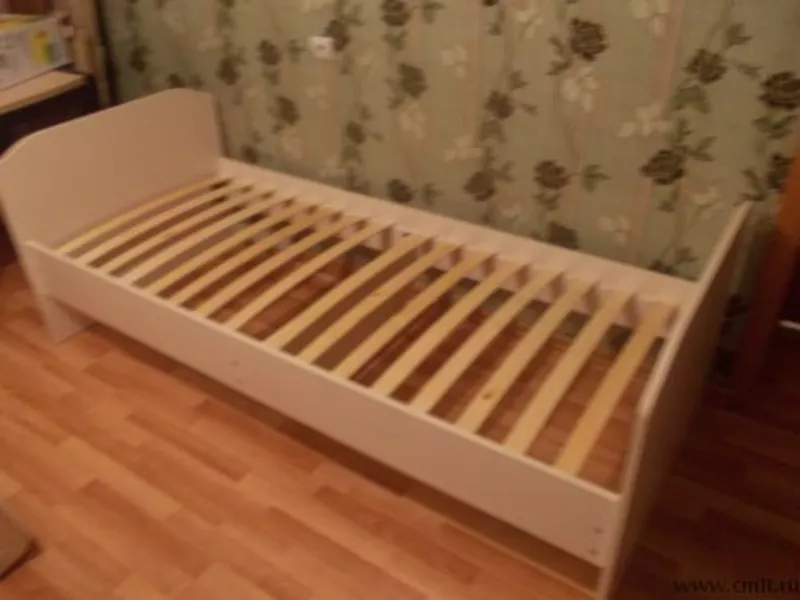 Деревянные полуторные кровати 3