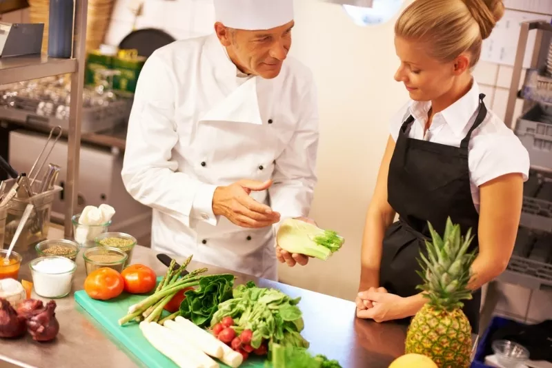  Кулинарные курсы и обучение поваров в учебном центре Нота Бене